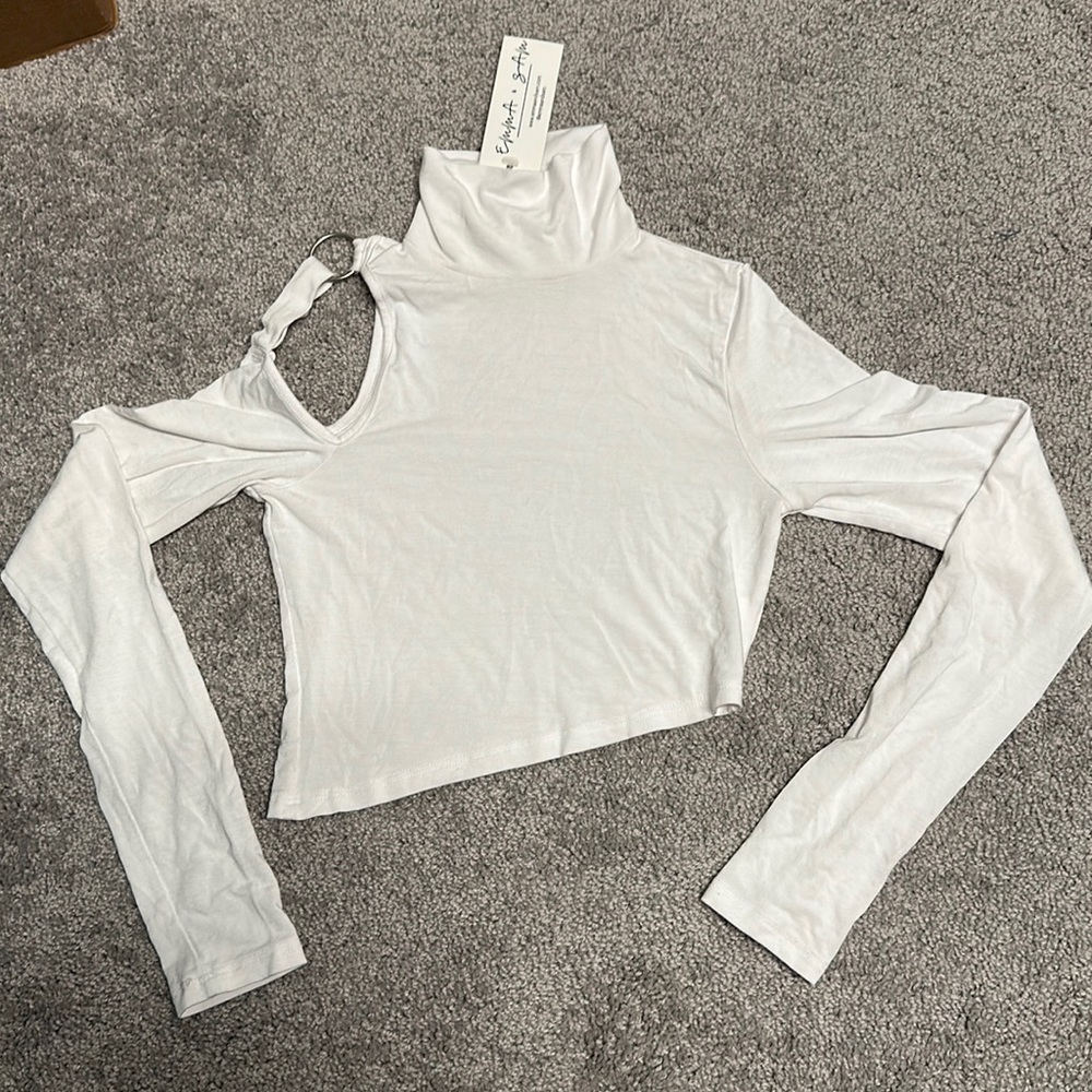 LF crop tops size xs nwt